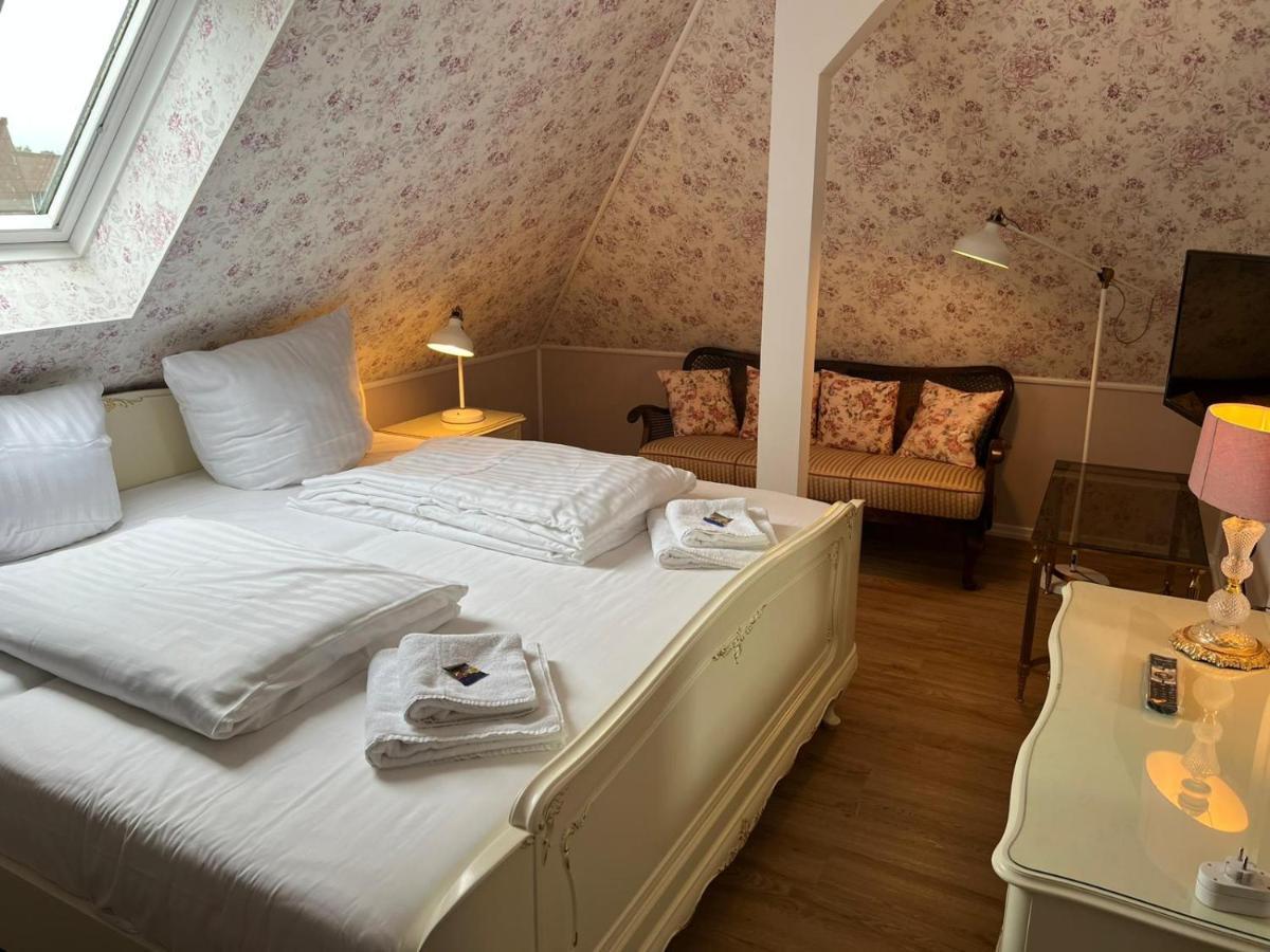 Studio-apartment 29 Beim Saseler Markt Frisch Renoviert Apartment Hamburg