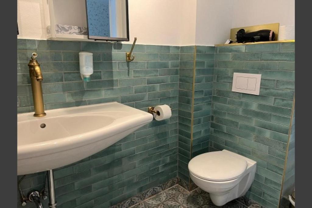 Studio-apartment 29 Beim Saseler Markt Frisch Renoviert